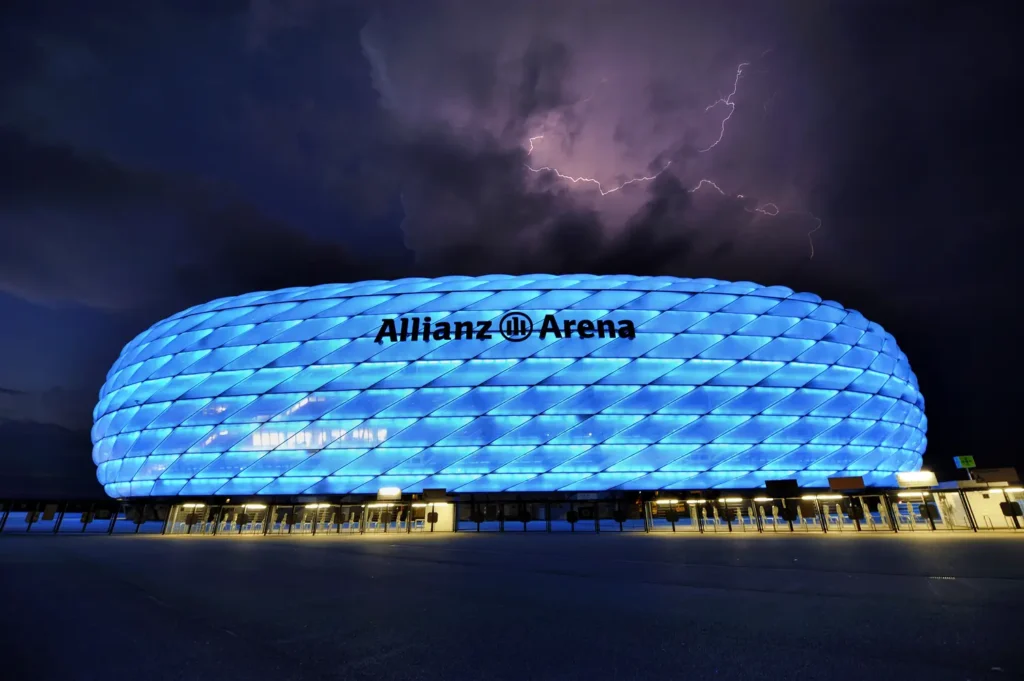 storia allianz arena monaco di baviera